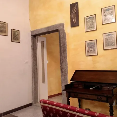 Casa Del Falco Apartment *